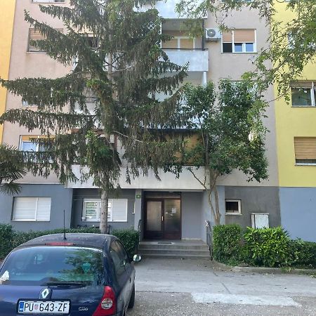 New Two Bedroom Apartment Maloni 普拉 外观 照片