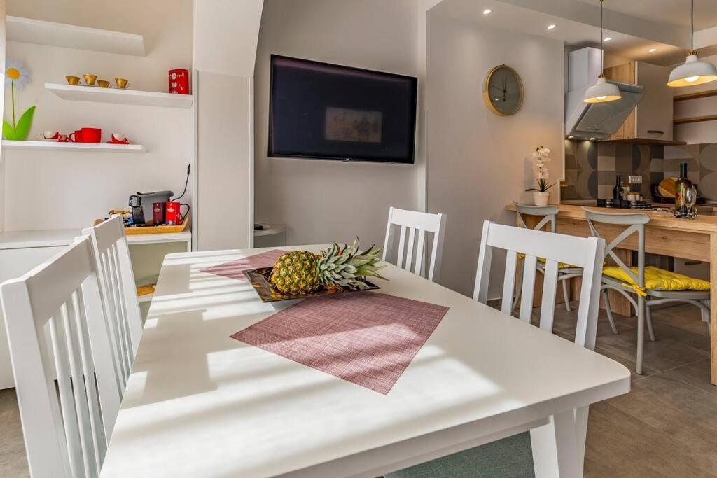 New Two Bedroom Apartment Maloni 普拉 外观 照片