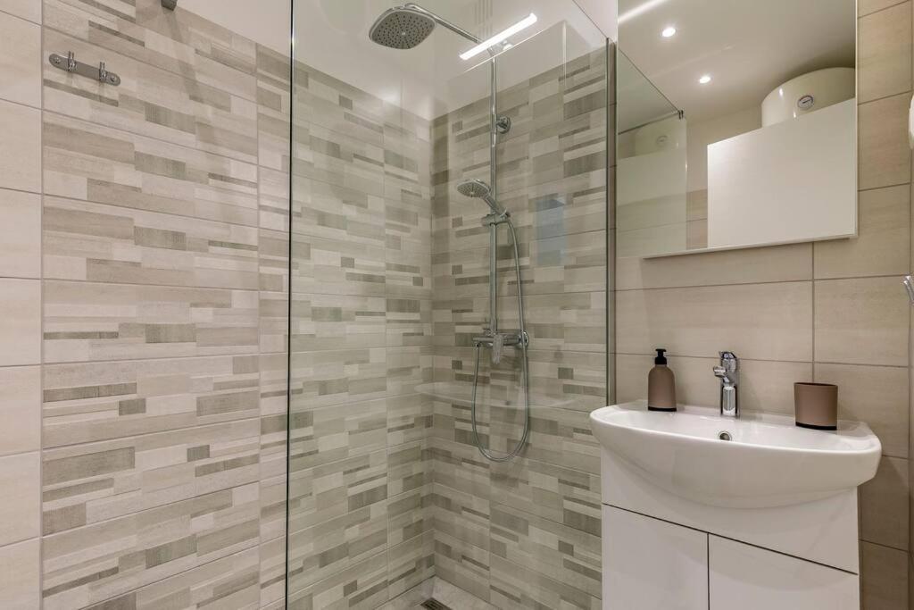 New Two Bedroom Apartment Maloni 普拉 外观 照片