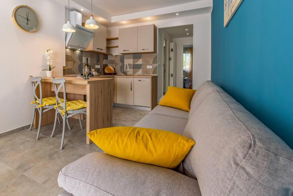 New Two Bedroom Apartment Maloni 普拉 外观 照片